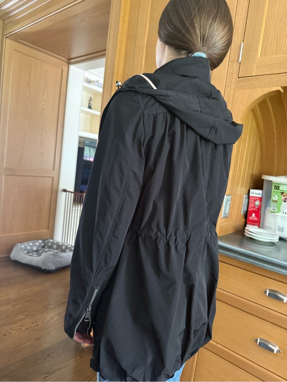Burberry Black Hooded Raincoat with Signature Check Trim - Picture 12 of 13